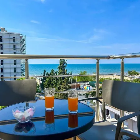 Durres Golem Apartments By As * Golem (Tirana)