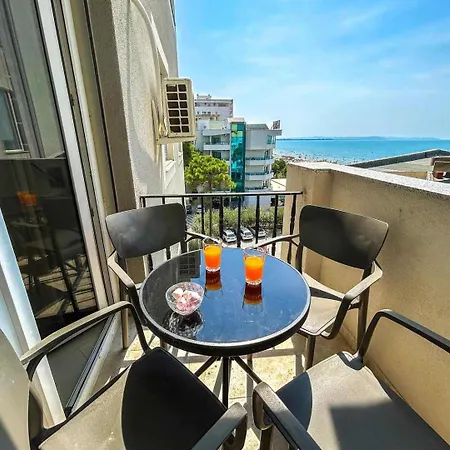 Apartment Durres Golem Apartments By As Golem (Tirana)