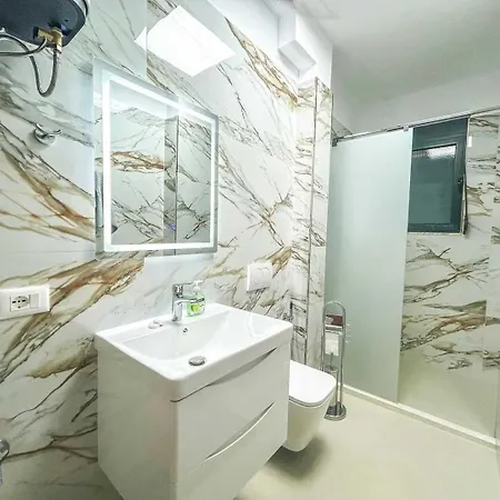Durres Golem Apartments By As Golem (Tirana)